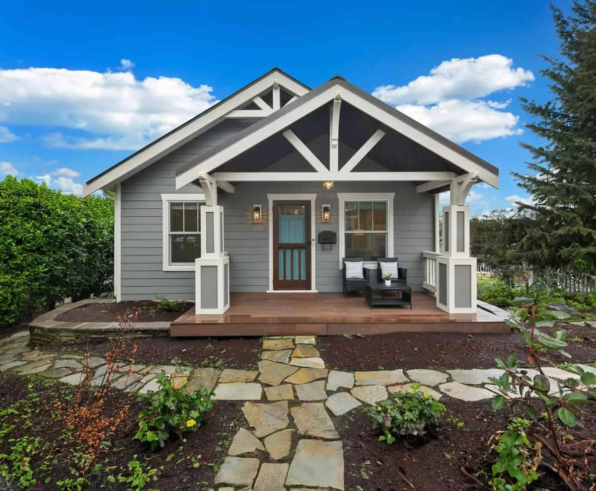The 2026 Housing Dilemma: Navigating a Complex Landscape for Potential Sellers