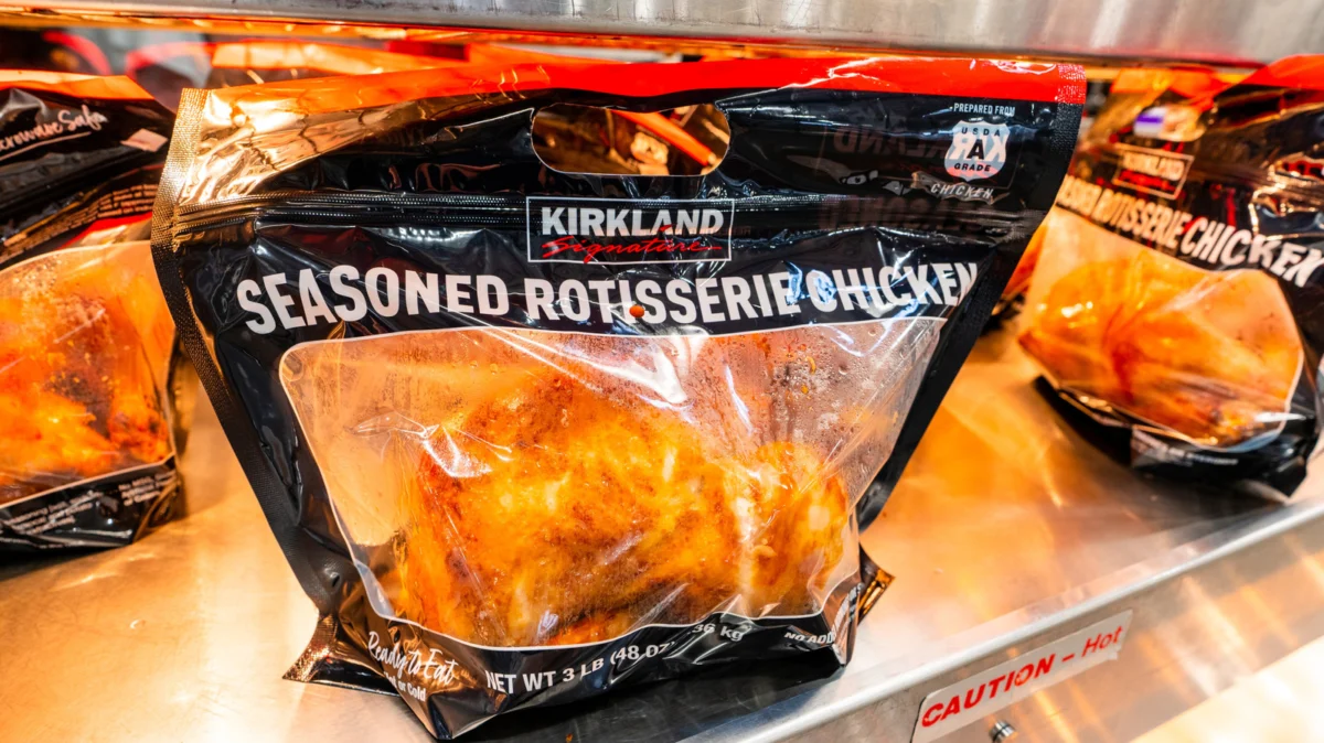The $4.99 Anchor: The Strategic History of Costco’s Rotisserie Chicken
