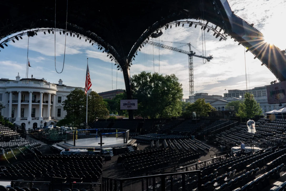 The Octagon on the South Lawn: Donald Trump’s "UFC Freedom 250" Redefines the Presidency and Sports Entertainment