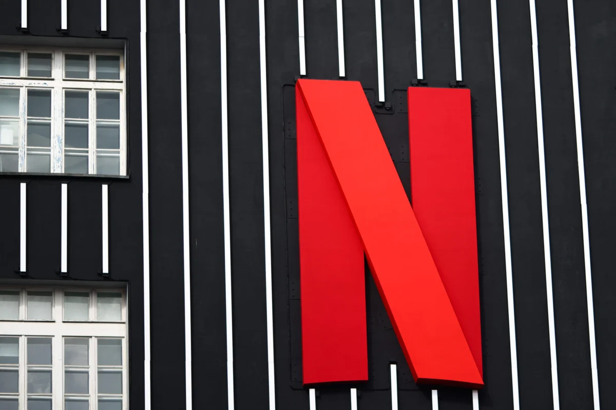Beyond the Binge: Netflix Pivots to Short-Form Media in Massive Content Expansion