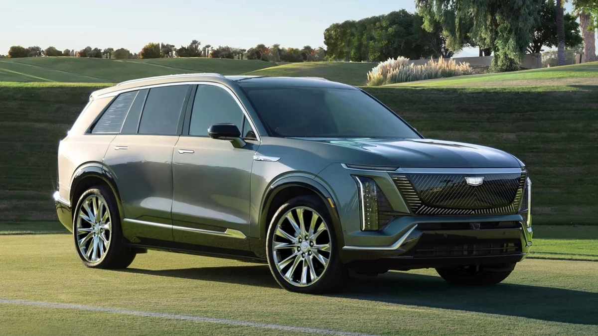 Cadillac Recalls Entire 2026-2027 Vistiq Production Run Over Safety Concerns