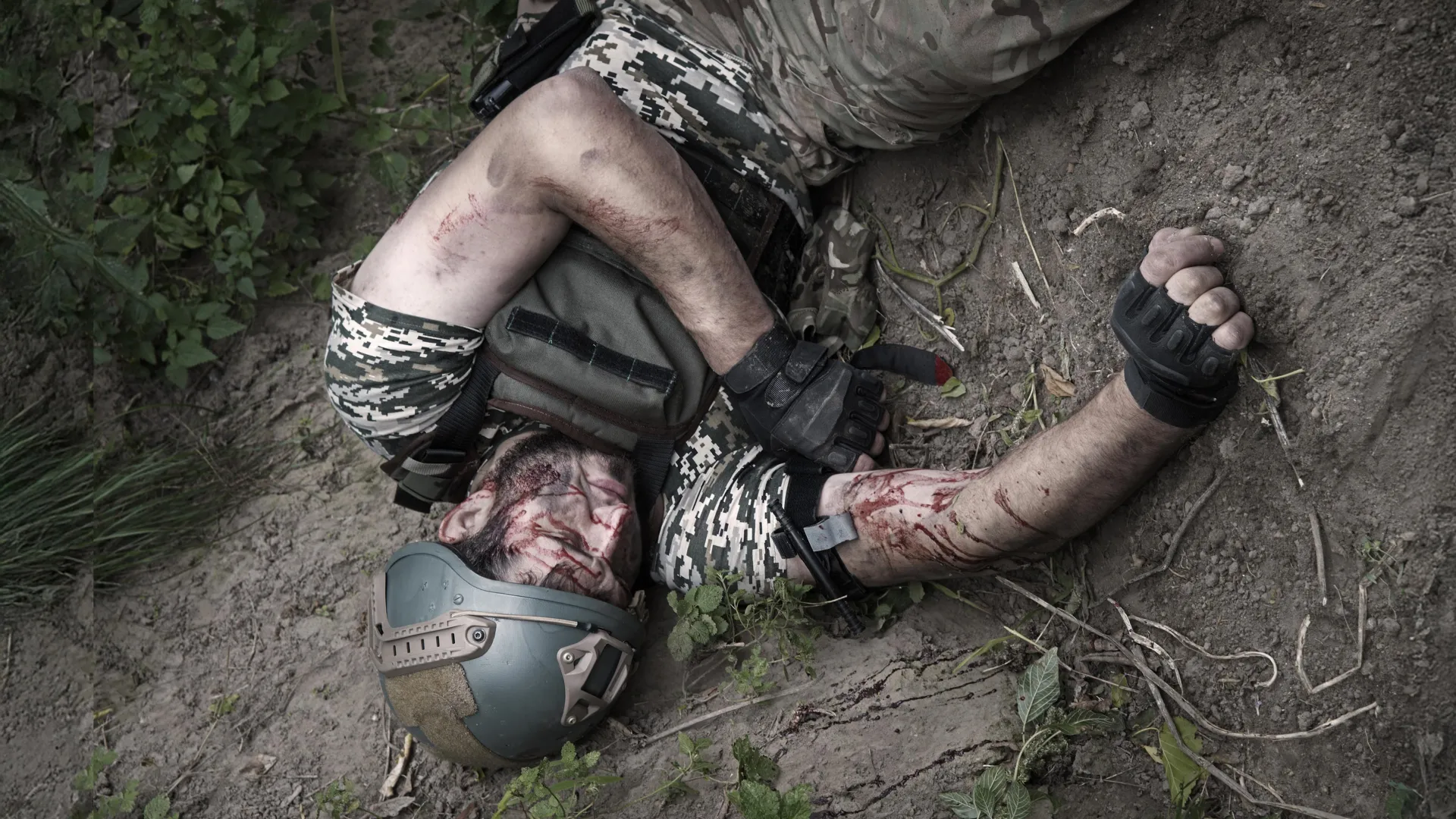 Seconds to Survival: KAIST’s Breakthrough Spray-on Powder Set to Revolutionize Battlefield Trauma Care