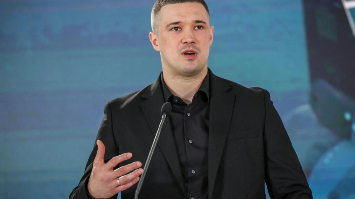 Sweeping Reshuffle: Ukrainian Defence Minister Mykhailo Fedorov Steps Down Amid Major Cabinet Overhaul