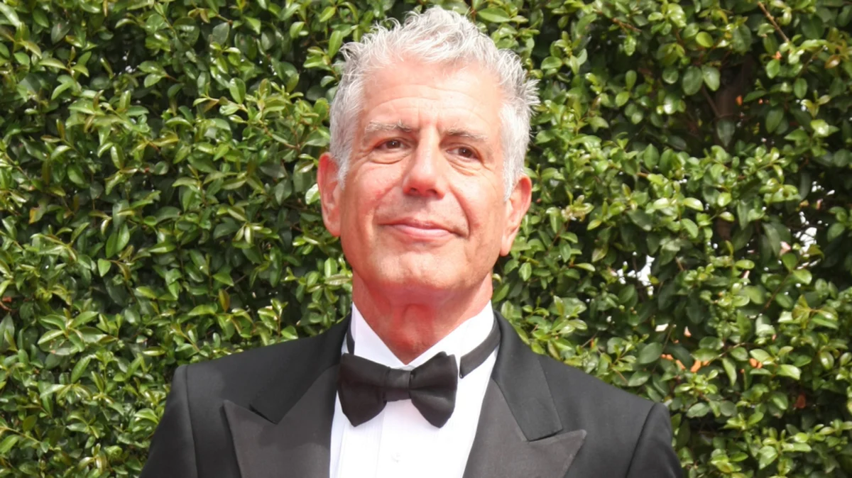 The End of an Era: The Closure of Anthony Bourdain’s Visionary Urban Hawker