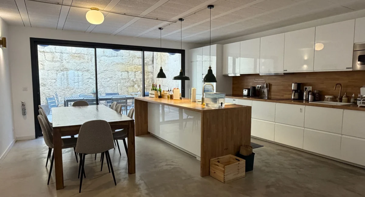 The Evolution of the Digital Nomad: How Coliving Spaces Like Outsite Are Redefining Remote Work