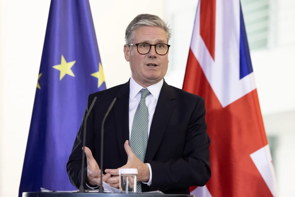The Fall of a Premiership: Keir Starmer’s Resignation and the Resilience of the UK’s Unwritten Constitution