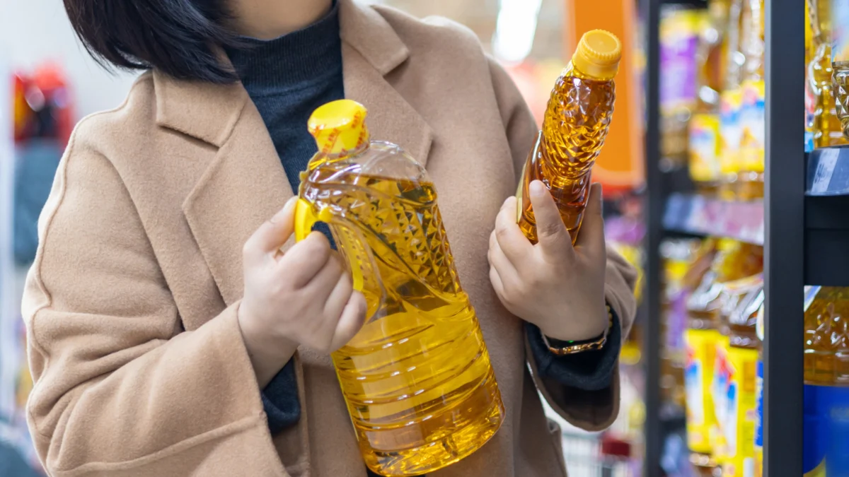 The Great Seed Oil Debate: Separating Nutritional Fact from Viral Fiction