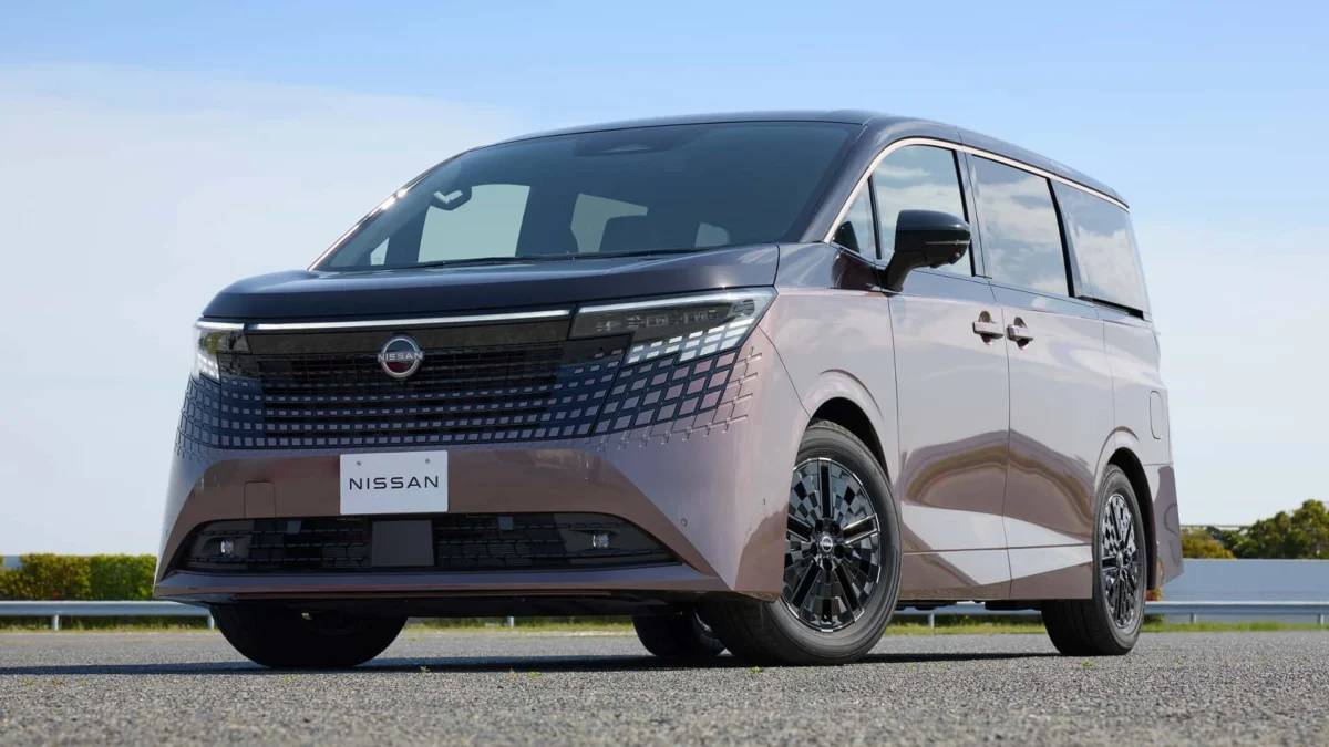 The Return of the Grand: Nissan Unveils the 2026 Elgrand, Redefining the Modern Minivan