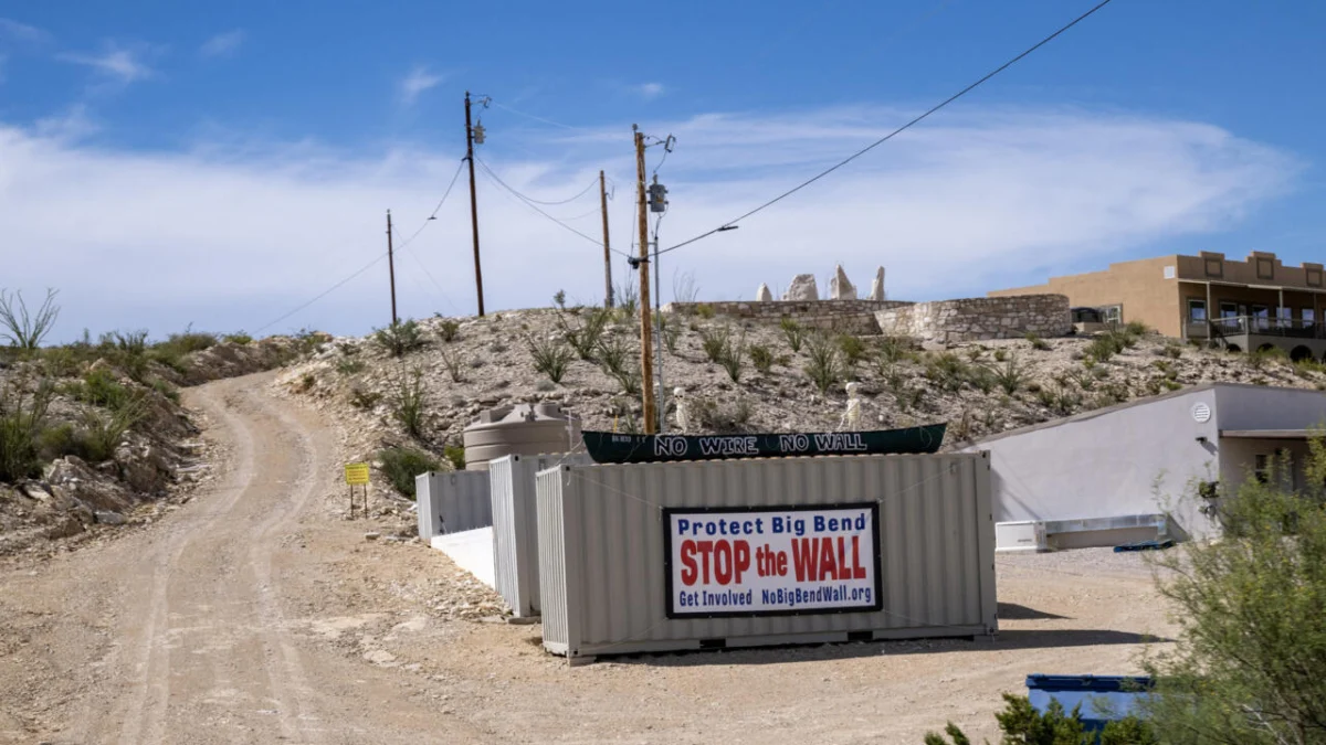 Federal Standoff: Trump Administration Pauses Big Bend Border Project Amid Intense Bipartisan Backlash