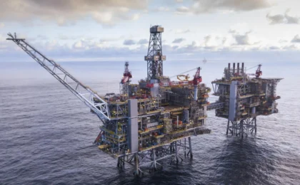Global Markets Navigate Geopolitical De-escalation and Looming Economic Headwinds