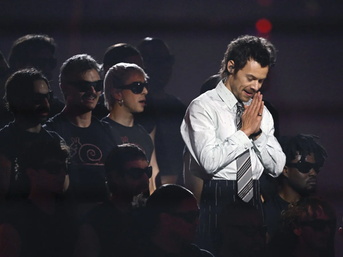 Harry Styles’ Madison Square Garden Residency: A Night of Nostalgia, Tribute, and Surprising Commentary