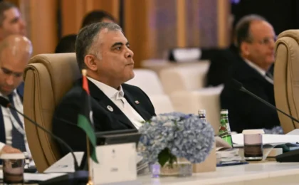 Iran Announces Significant Gas Discovery Amidst Persistent Regional Energy Turmoil