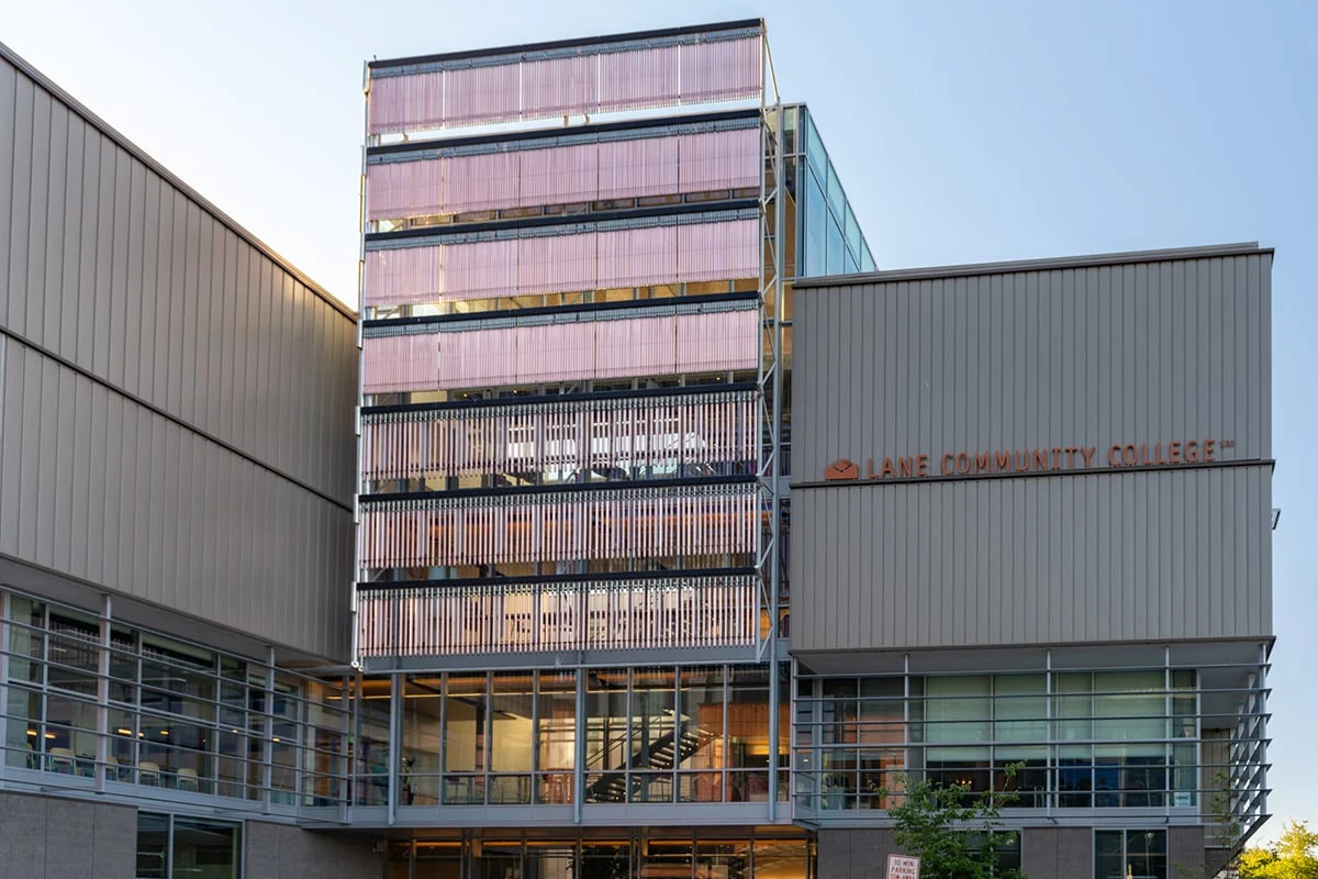 Lane Community College Placed on Accreditation Warning Amid Governance and Conduct Crisis
