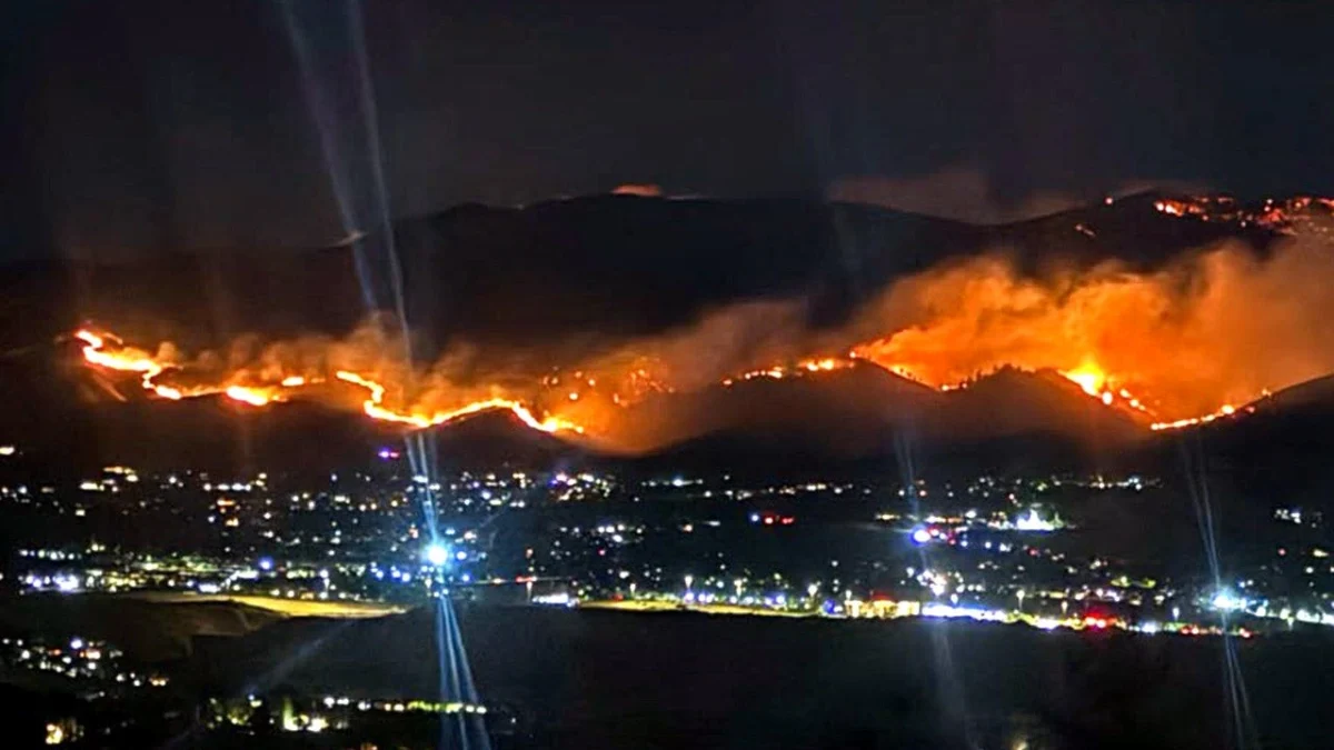 State of Emergency Declared: Hawk Fire Explodes to 10,500 Acres Near Reno, Nevada