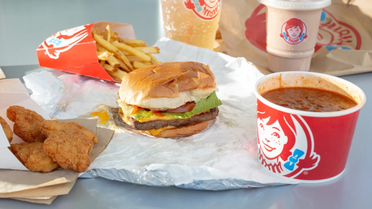 The Cost of Cutting Corners: Wendy’s Reckoning in a Competitive Fast-Food Landscape