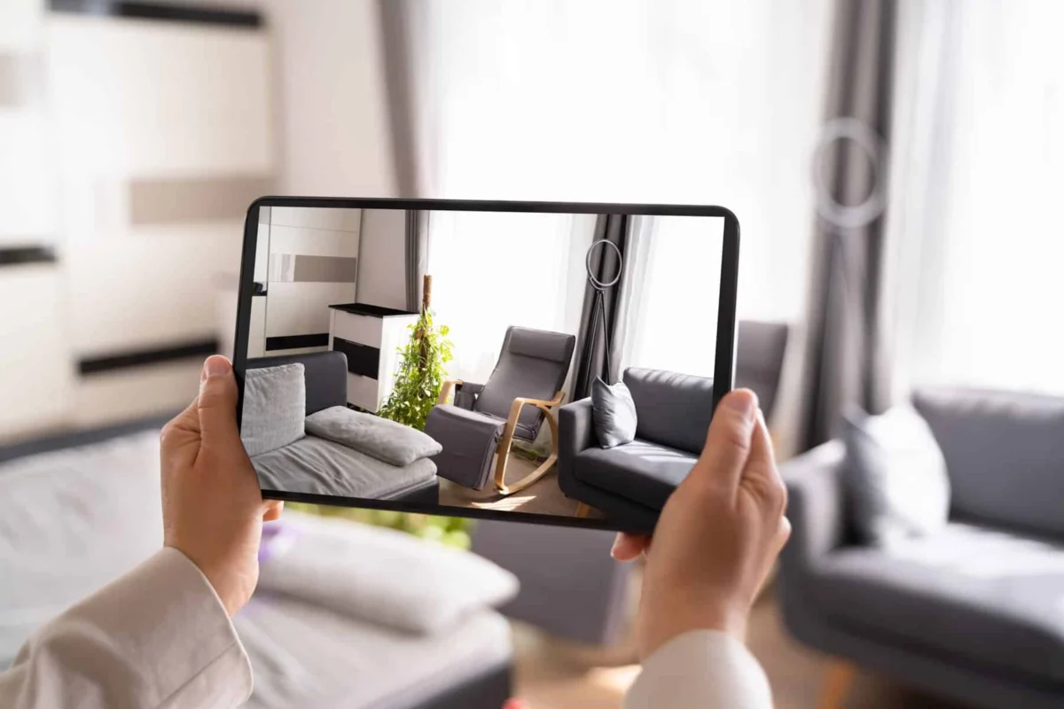 The Digital Front Door: Why Virtual Tours Are the New Standard in Modern Home Sales