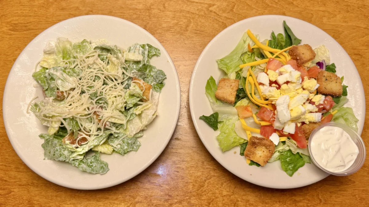 The Green Side of the Steakhouse: A Definitive Ranking of Texas Roadhouse Salads