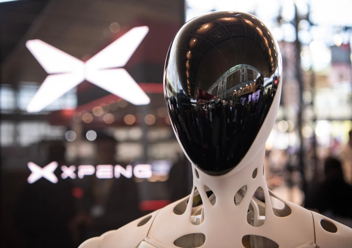 The Humanoid Gold Rush: Why Global Automakers are Pivoting to Robotics