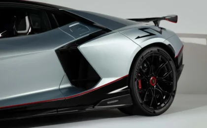 The "Raging Bull" Remains Unfazed: Why Lamborghini Is Ignoring the Rise of Chinese Supercars