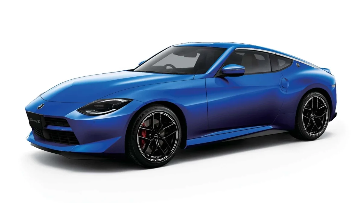 The Return of Engagement: Nissan Finally Grants the Fairlady Z Nismo a Manual Gearbox