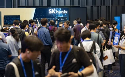 The Silver Ceiling: Why South Korea’s AI-Driven Wealth is Failing to Reach the Kitchen Table