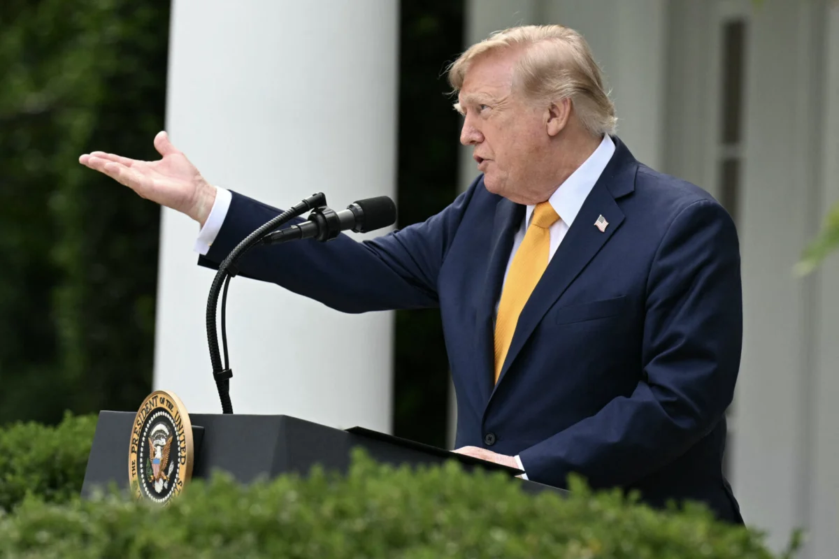 Trump Administration Urges Supreme Court to Uphold Mail-In Voting Restrictions Ahead of Fall Midterms