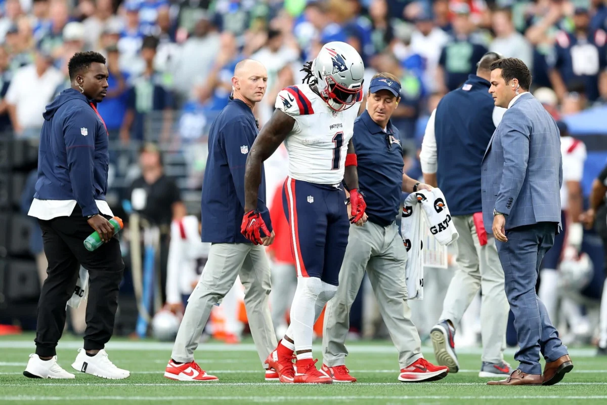 A.J. Brown’s Patriots Debut Cut Short: Star Receiver Faces Injury Uncertainty Following Ankle Setback
