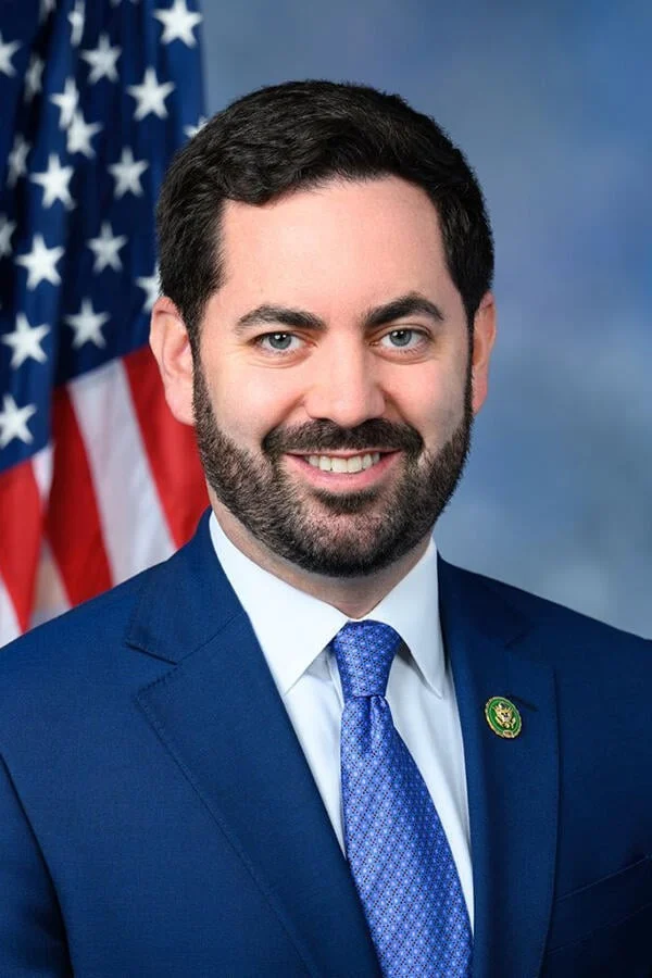Bridging the Gap: Rep. Lawler’s Legislative Push to Redefine Professional Graduate Education