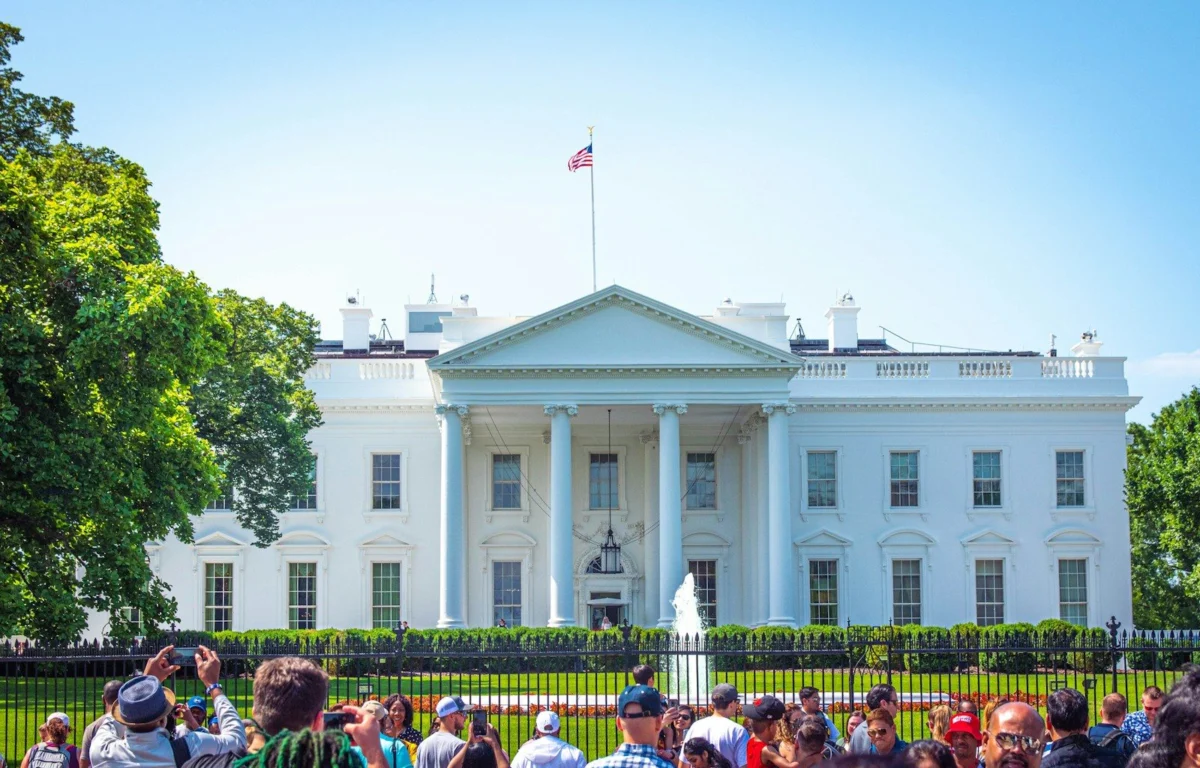 Constitutional Crisis at the Executive Mansion: CNN, MS NOW, and Politico Sue White House Over Press Credentials Ban