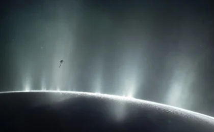 Enceladus’ Icy Secrets: How Saturn’s Moon "Pre-Packages" Samples of Its Alien Ocean