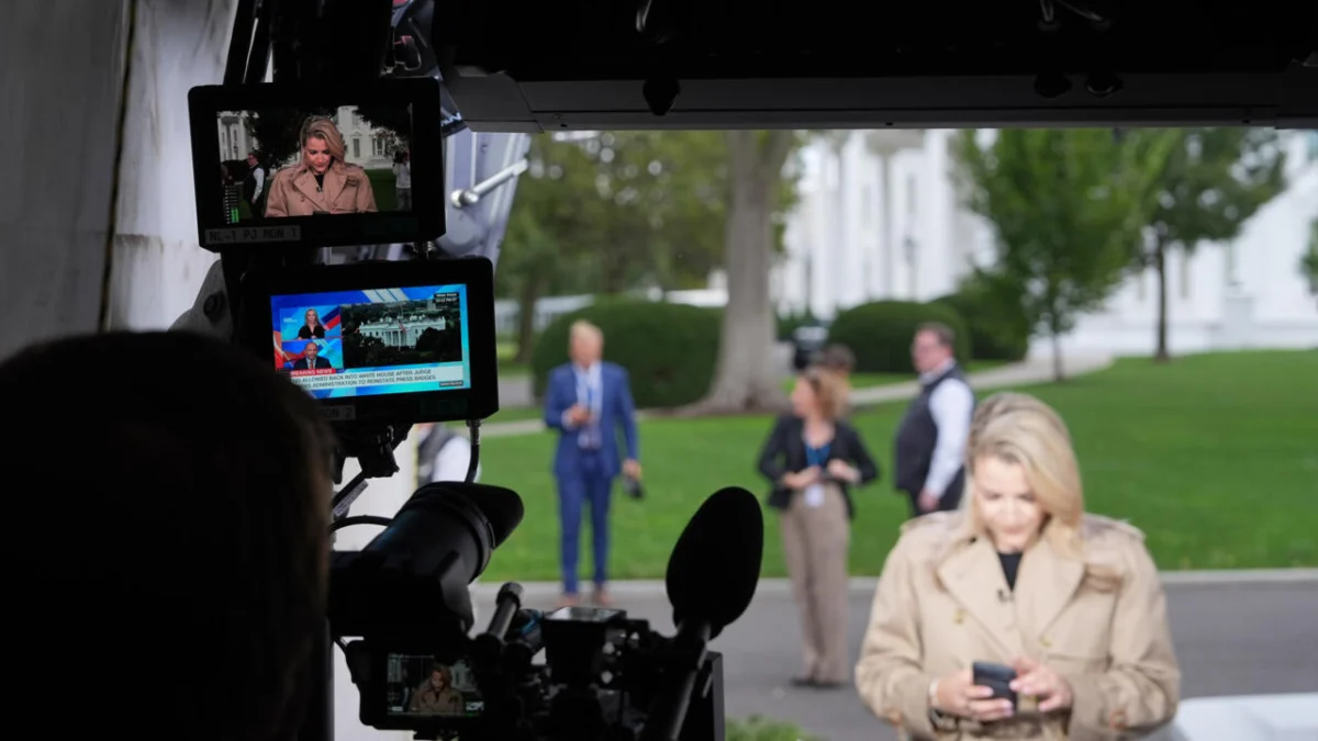 Escalating Tensions: White House Restricts CNN’s Access Amid Ongoing Legal and Ethical Tug-of-War