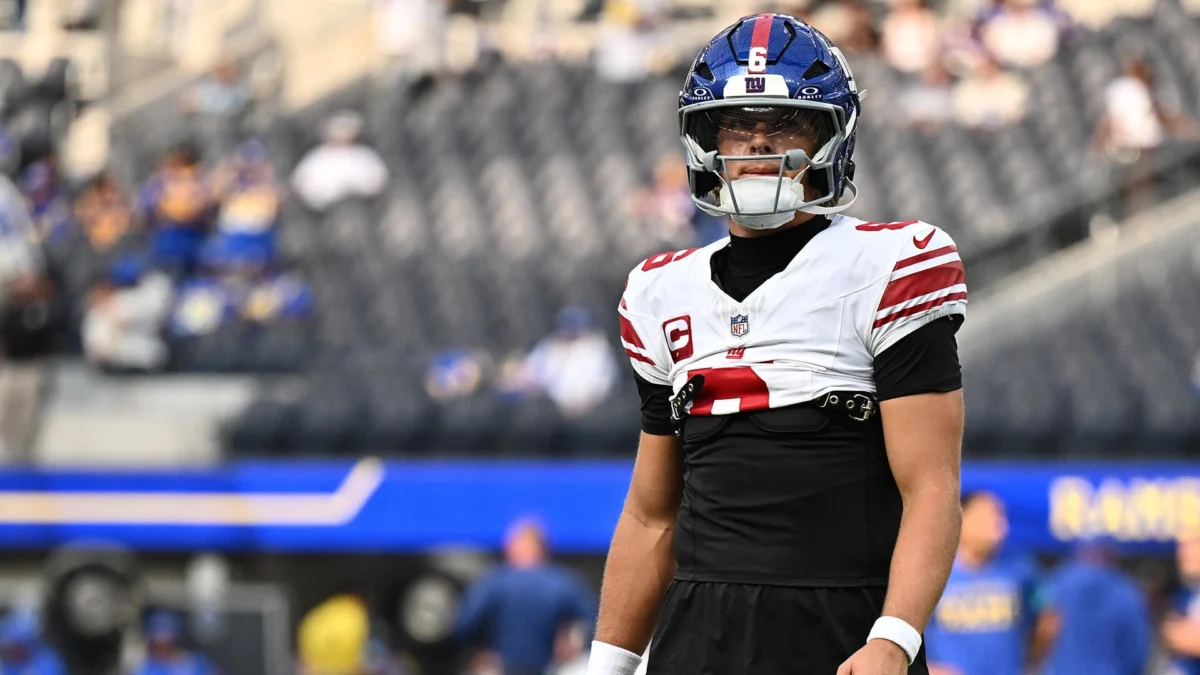 Giants’ Season Outlook Uncertain After Jaxson Dart Knee Injury