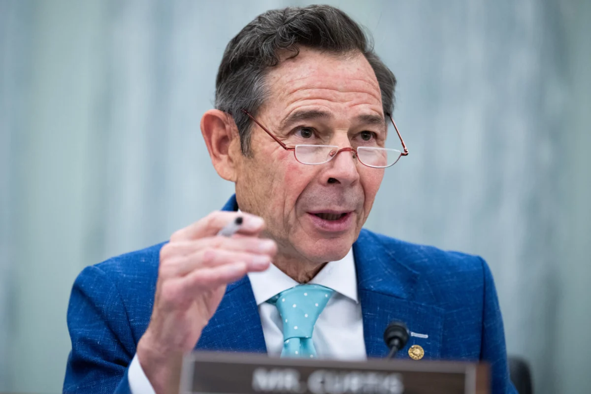 GOP Senator Demands Probe into Foreign Bankrolling of Trump Jr. Celebrations, Calling for Dual Subpoenas of Trump Jr. and Hunter Biden