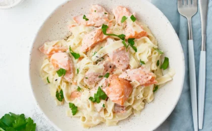 Gourmet on a Budget: How Smoked Salmon Cream Cheese Is Revolutionizing Home Pasta Dinners