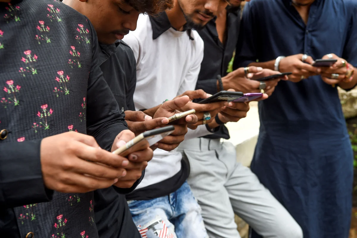 India’s Regulatory Overhaul: The High-Stakes Clash Over Spam-Blocking Data and AI Calling