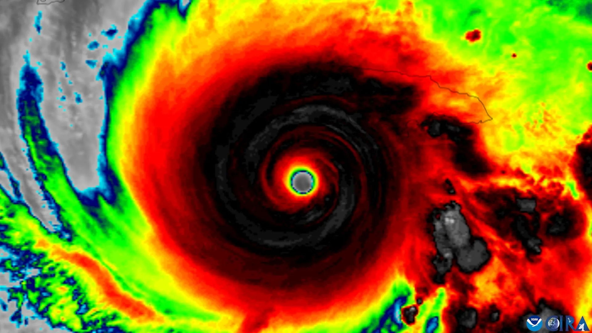 Standing Tall: New Meteorological Breakthrough Decodes the Secrets of Hurricane Intensification