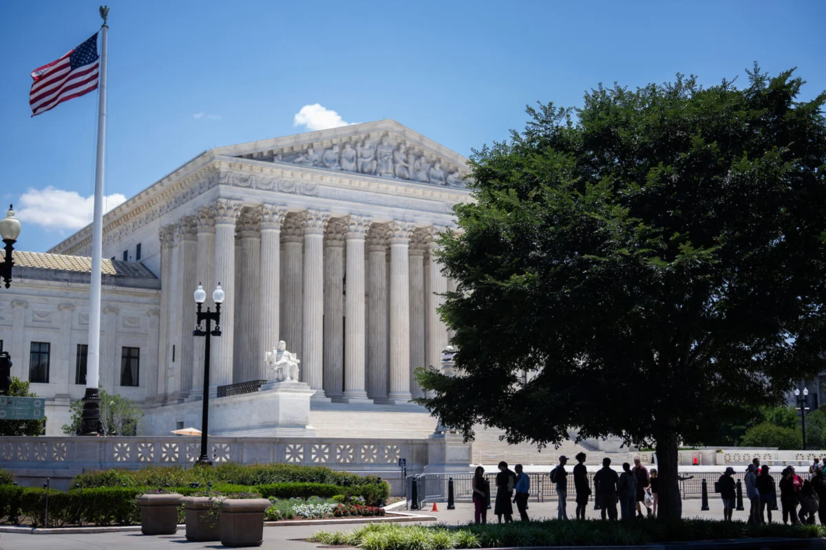 Supreme Court Blocks Missouri GOP Redistricting Plan to Prevent Election Chaos, Reinstating 2022 Congressional Boundaries