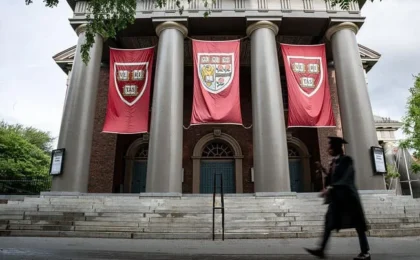 The AI Tug-of-War: Harvard Faculty Grapple with the Integration of Generative Technology