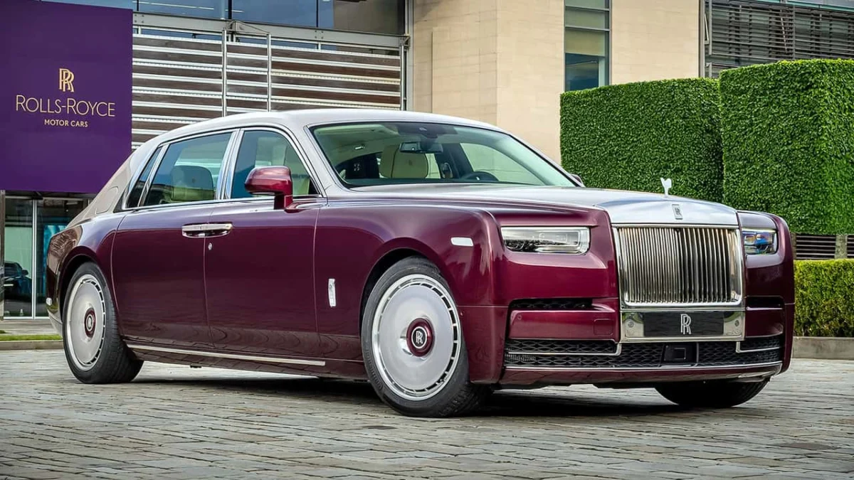 The Art of Patience: Inside the Rolls-Royce Phantom Hummingbird Commission