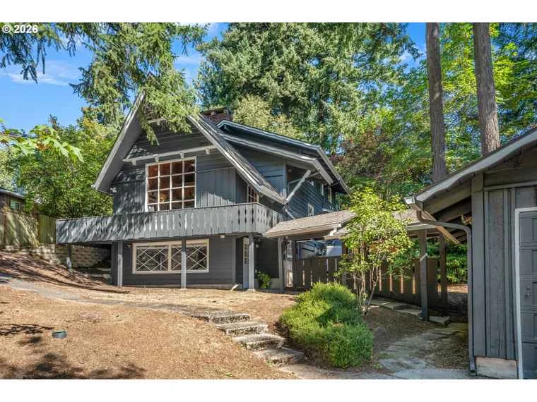 The Essential Guide to Seller Disclosures: Protecting Your Transaction and Your Reputation