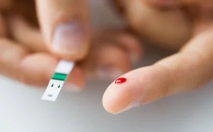 The Hidden Trade-off: Does the Pursuit of Perfect Blood Sugar Control Impair Quality of Life?