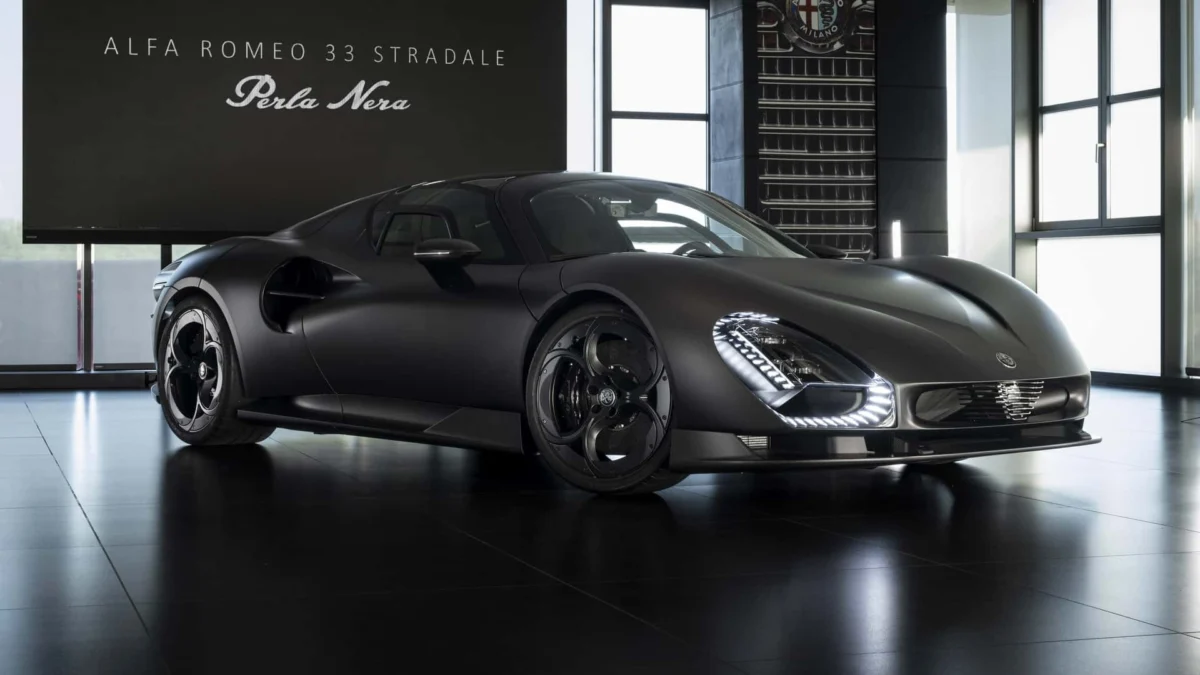The Midnight Masterpiece: Inside the Creation of the Alfa Romeo 33 Stradale "Perla Nera"