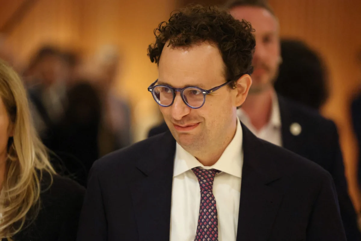 The Power Dinner: Inside the High-Stakes Meeting Between Dario Amodei and President Trump