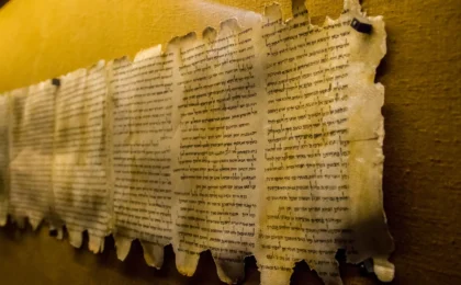 The Temporal Schism: New Light on the Qumran Calendar Mystery