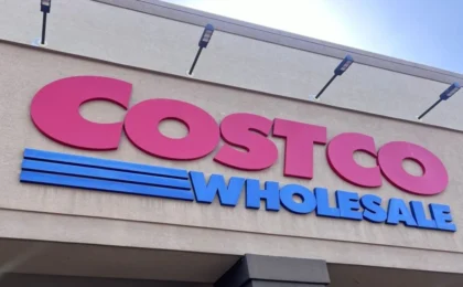 The Warehouse Wars: Why Costco Continues to Dominate Sam’s Club and BJ’s