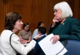 White House Bid to Control NIH Grants Triggers Bipartisan Pushback in Congress