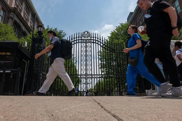 Battle for the Gates: NYC Mayor Demands Columbia University Reopen Iconic Campus Thoroughfare