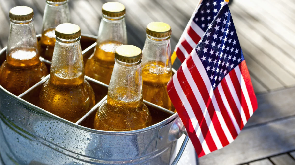 Beyond the Barroom: Why Miller High Life Reigns Supreme as America’s Iconic Lager