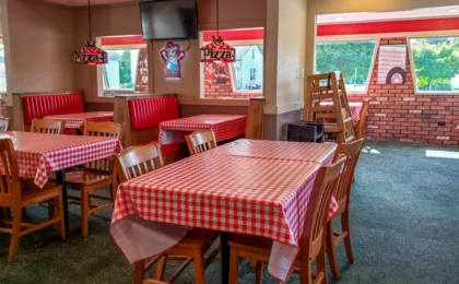 Beyond the Pan: Mastering the Unwritten Rules of the Pizza Hut Experience
