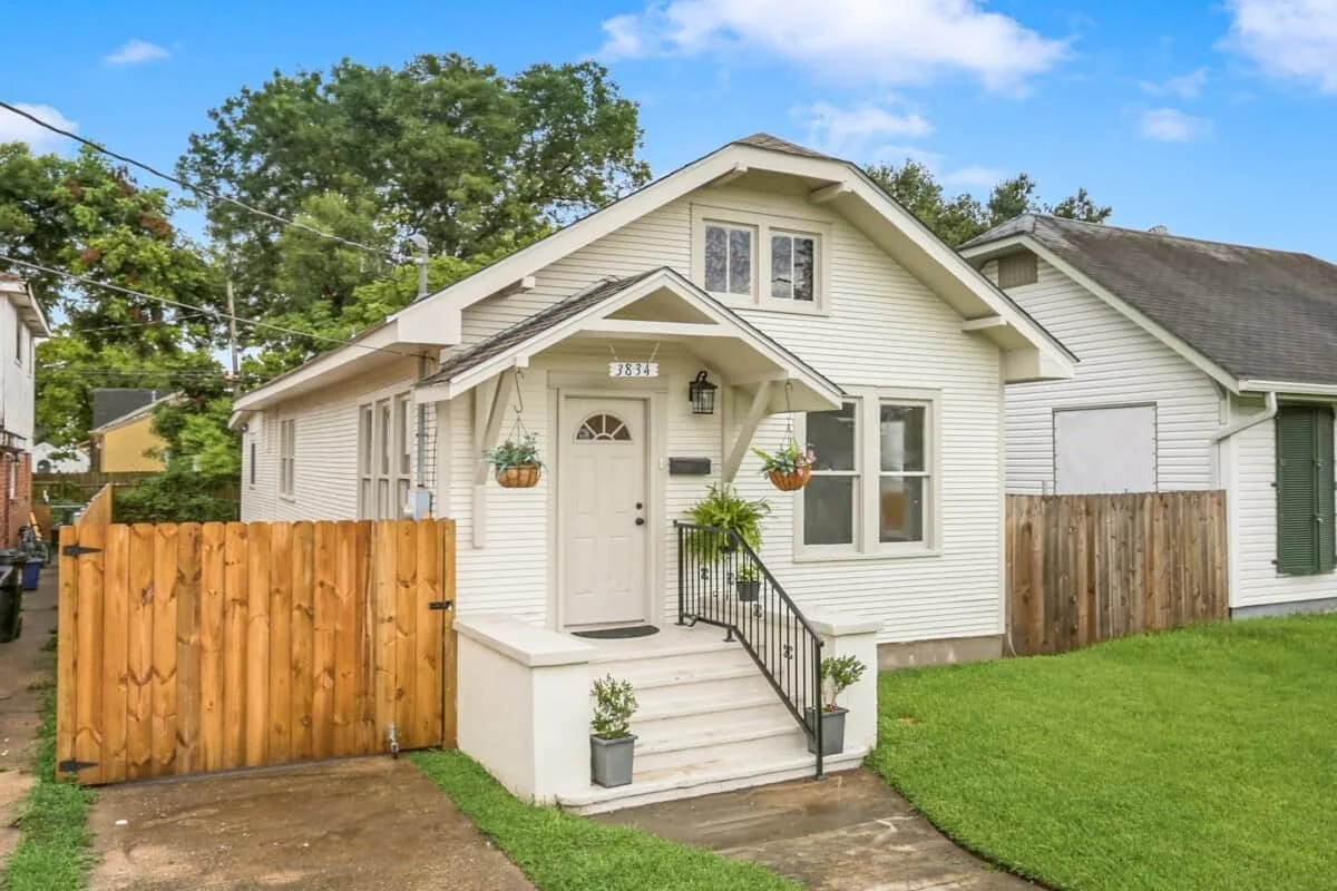 From Homeowner to Landlord: A Comprehensive Guide to Renting Out Your Property
